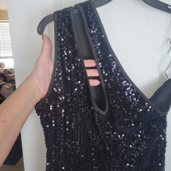 Women's plus size 3X black sequin one shoulder dual strap full lined maxi dress - Picture 3 of 10